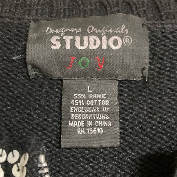 Vintage Black Zip Up Christmas Snowman Sweater - Picture 3 of 8